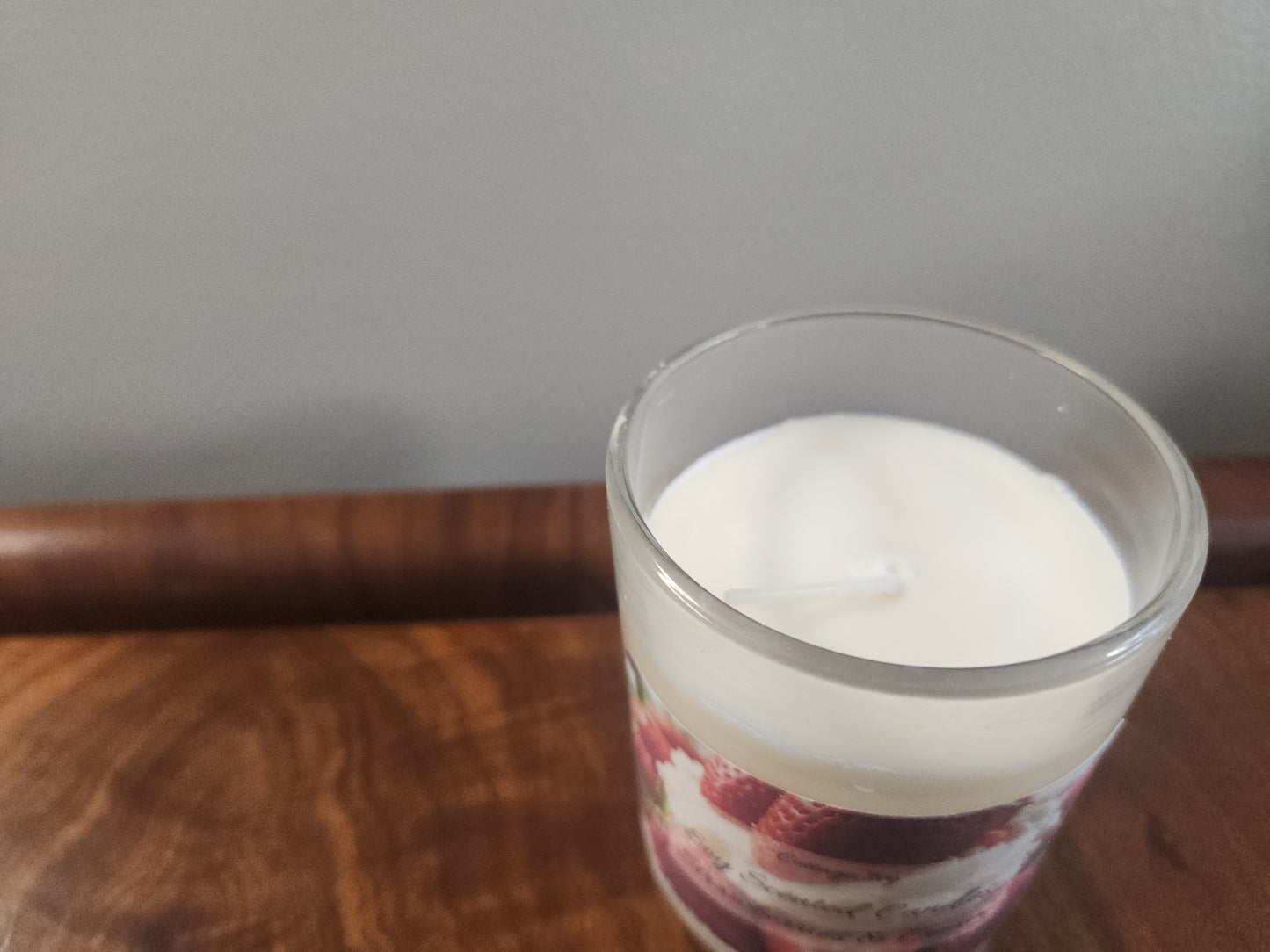 Strawberries and Cream Soy Scented Candle