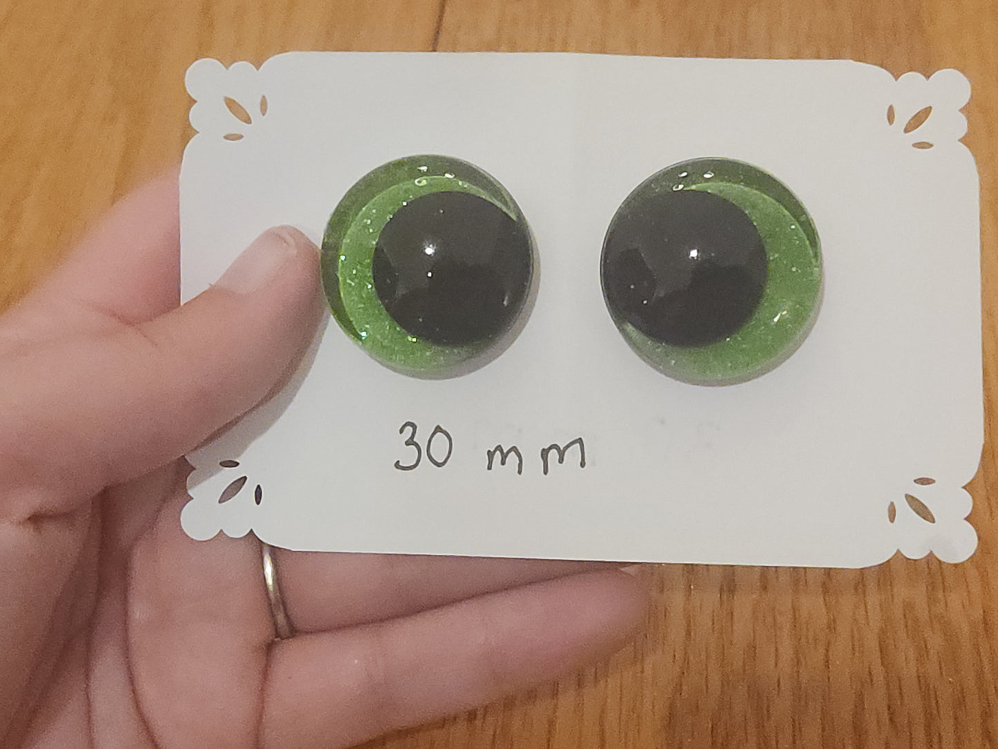 Shamrock Green Safety Eyes 16 mm, 20 mm, 30 mm